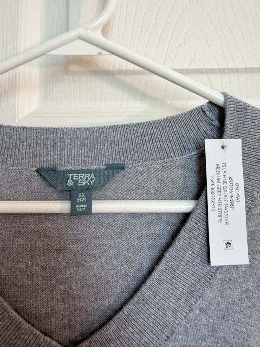 Terra & Sky Gray and White Striped V-Neck Sweater